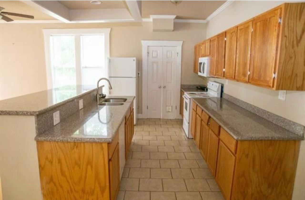 128 Gregg St - Photo 5 of 17