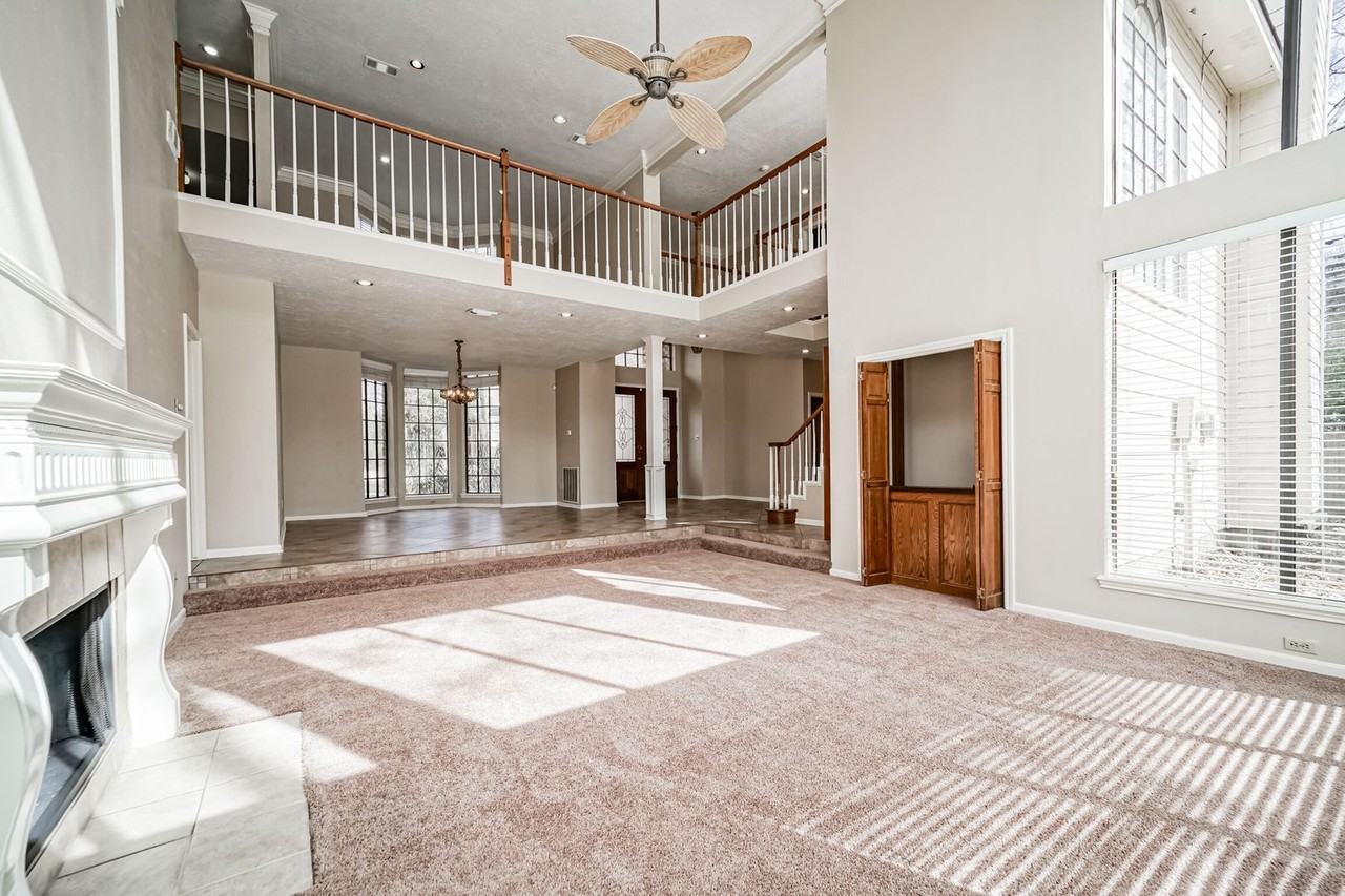 67 N Skyflower Ct - Photo 6 of 50