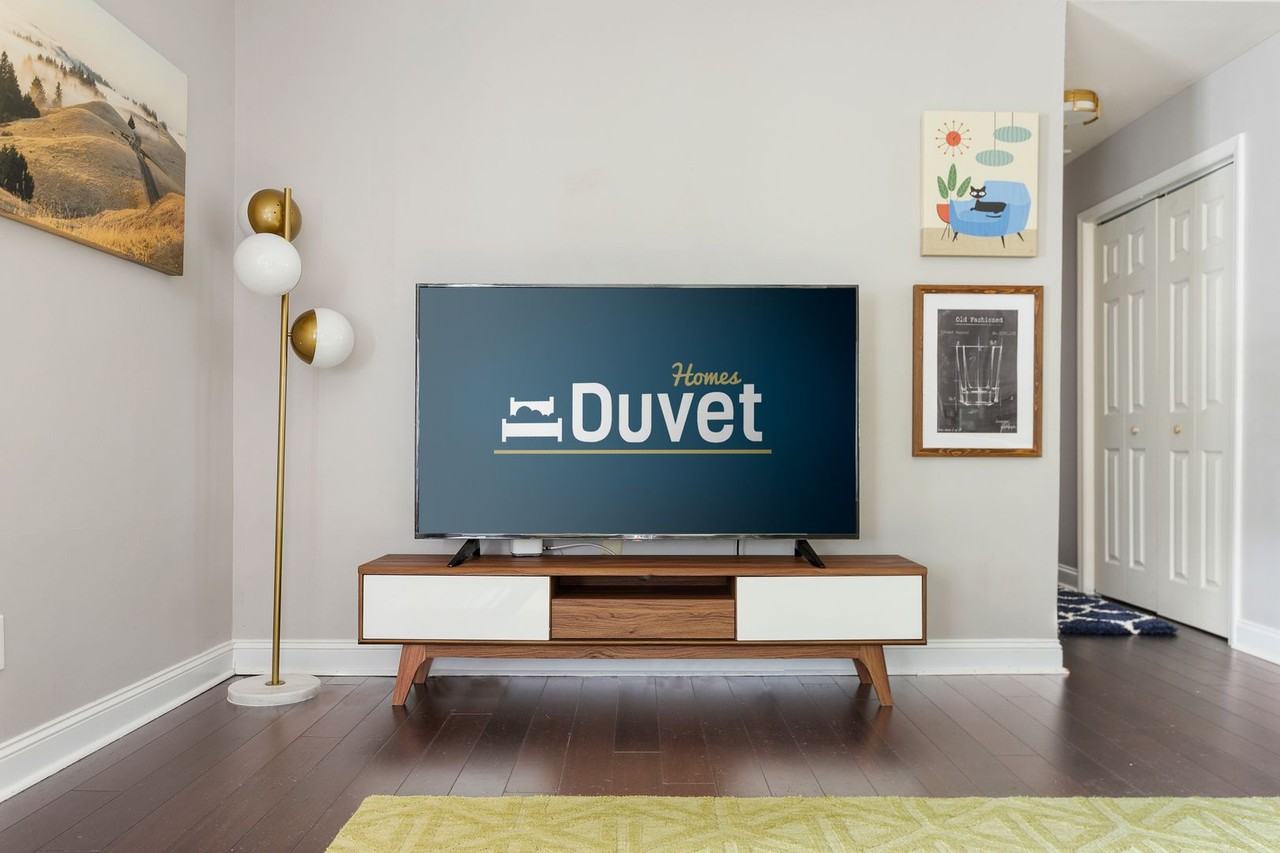 426 Bank St - Photo 5 of 45