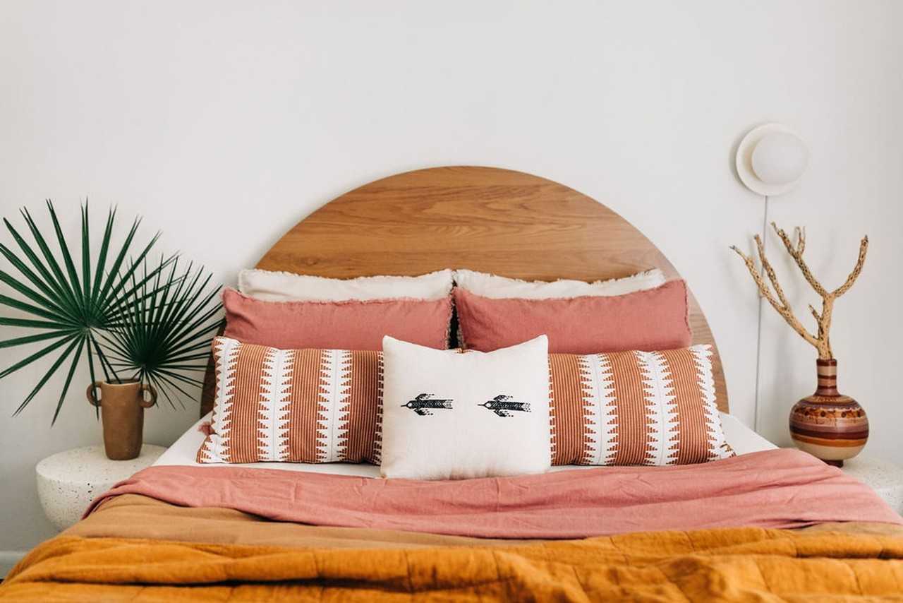 1492 Kentwood Circle - Photo 4 of 50