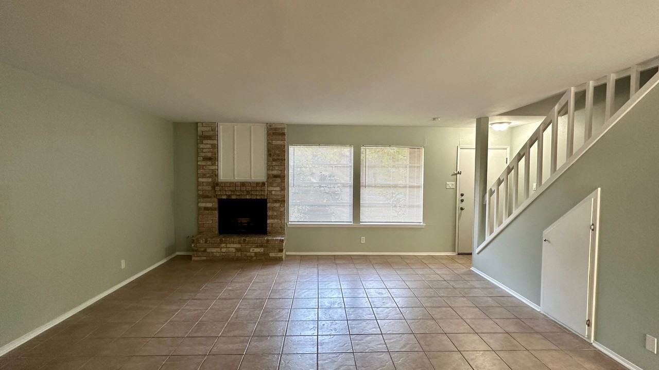 13618 Dutch Myrtle - Photo 3 of 16