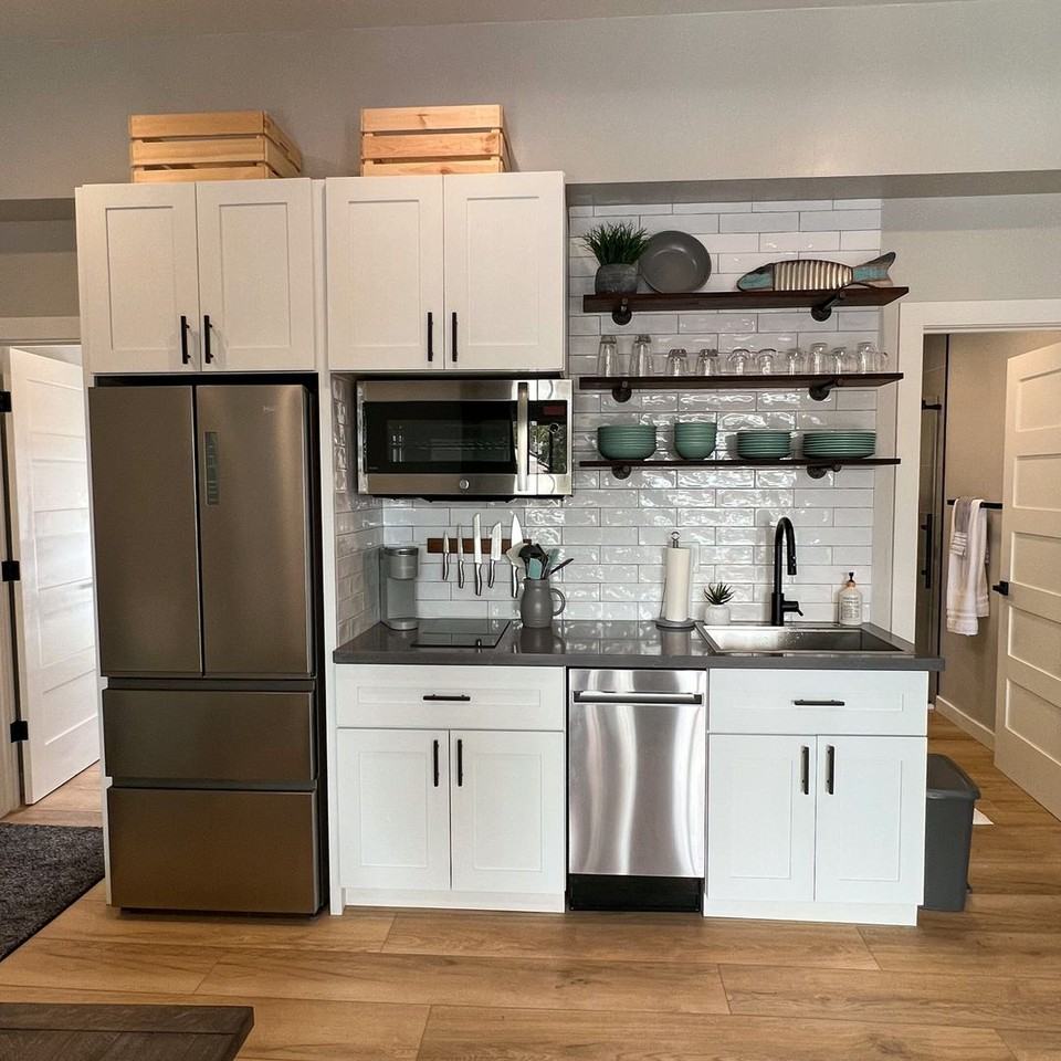 7610 N Lake Blvd #30 - Photo 4 of 35