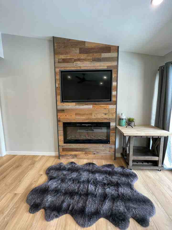 7610 N Lake Blvd #30 - Photo 7 of 35