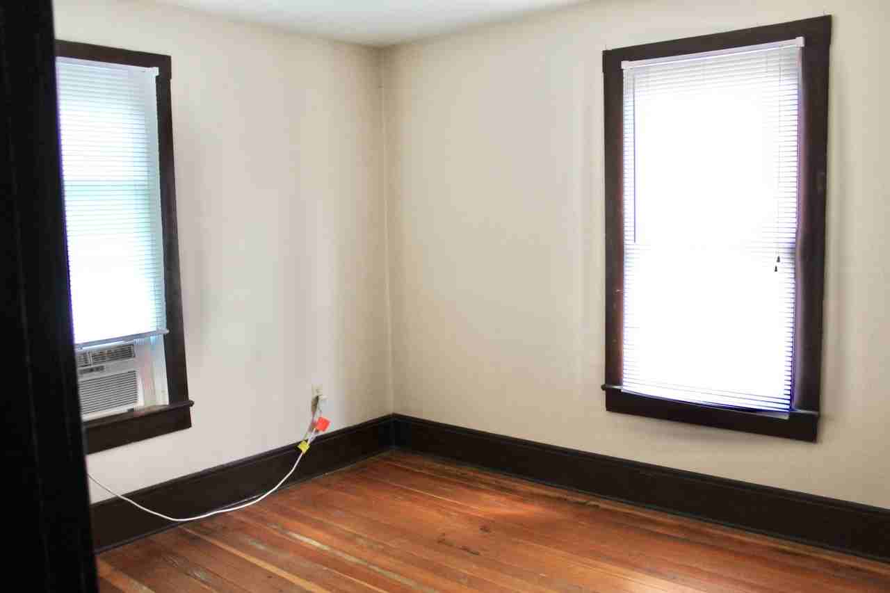 350 E Elizabeth St - Photo 7 of 10