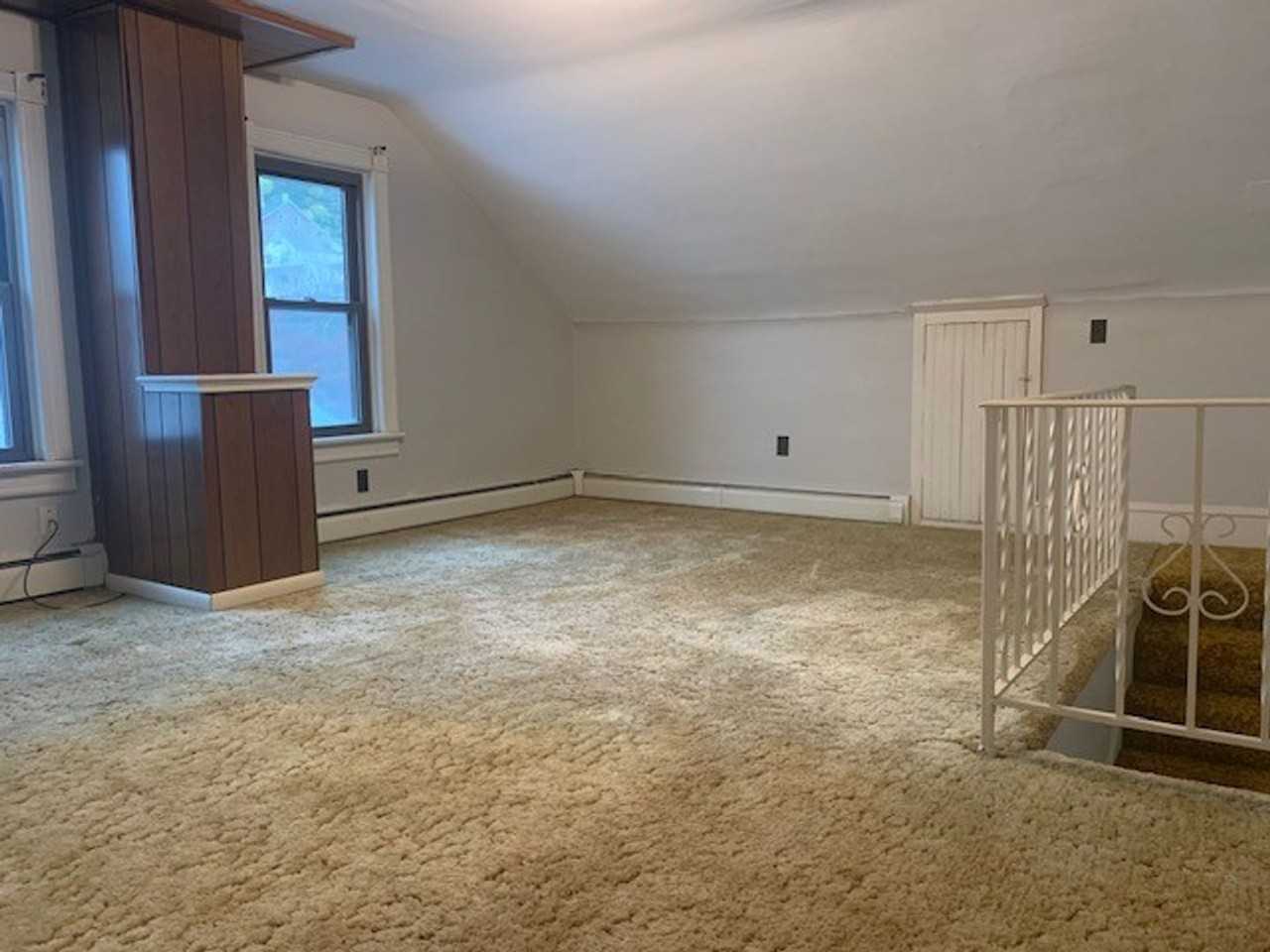 63 W Railroad St - Photo 2 of 12
