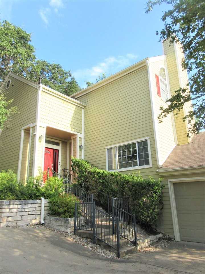 1702 Newning Ave - Photo 2 of 32