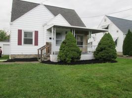 featured image of 848 Lawrence Ave