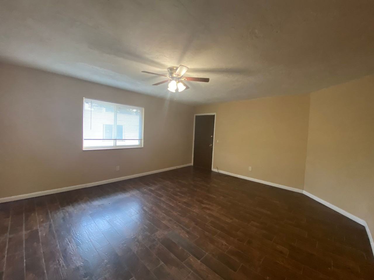 6024 Nw Expressway #C - Photo 2 of 18