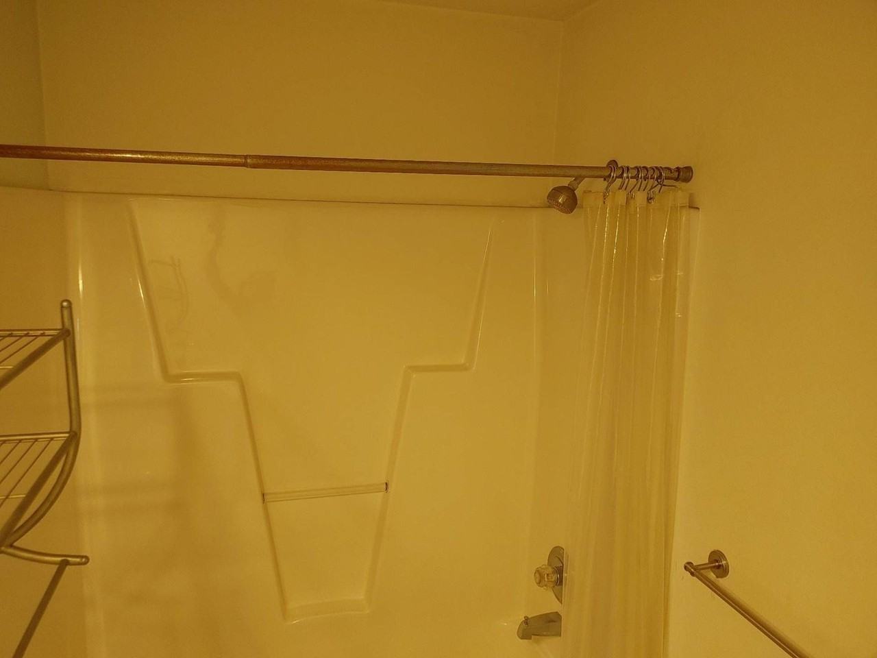 1517A Parks Ave - Photo 5 of 26