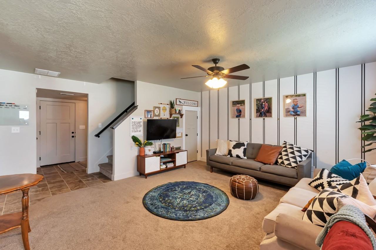 154 N 1325 W - Photo 3 of 15