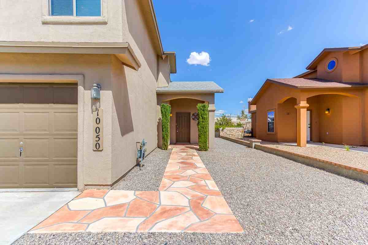 10050 Spotted Eagle Dr - Photo 3 of 35