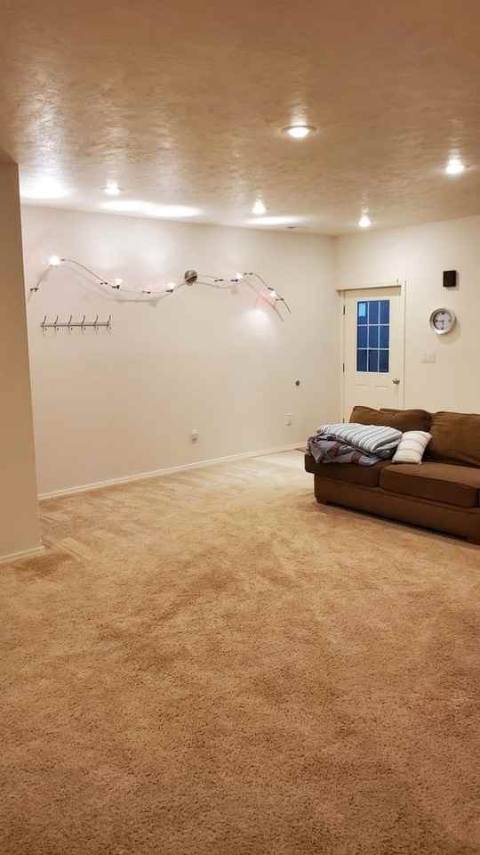 9598 Superior Ct Ne - Photo 2 of 14