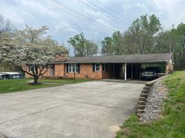 featured image of 733 Pine Street