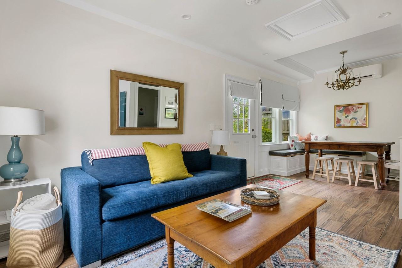 134 Sans Souci St - Photo 7 of 27