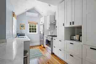 25 Sires St - Photo 1 of 1