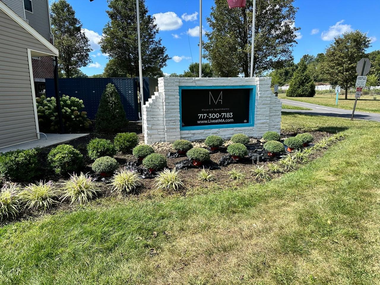 2 Morningstar Lane - Photo 2 of 33