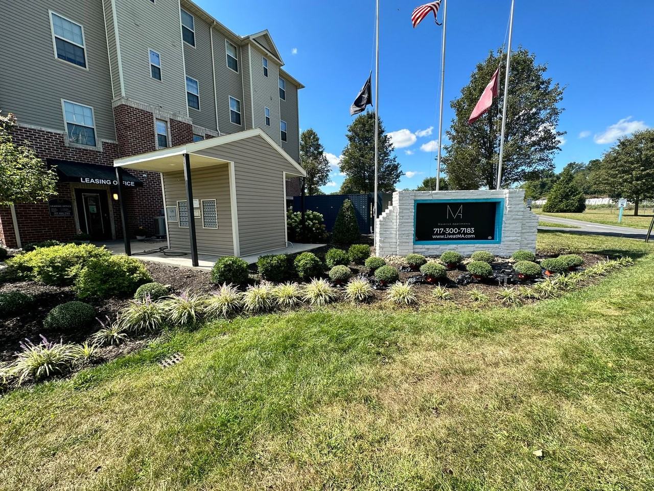 2 Morningstar Lane - Photo 3 of 33