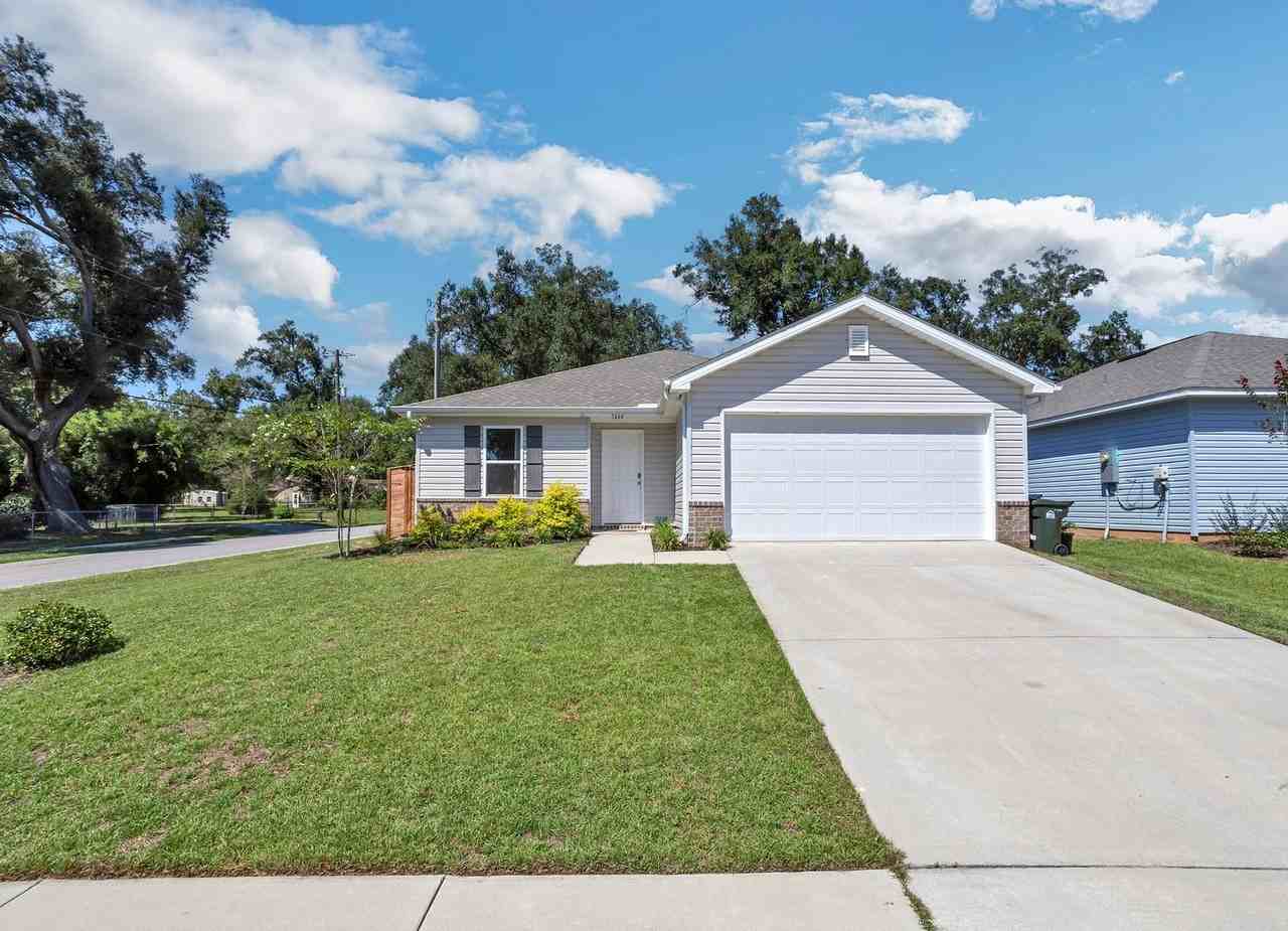 1644 Addies Way - Photo 2 of 34