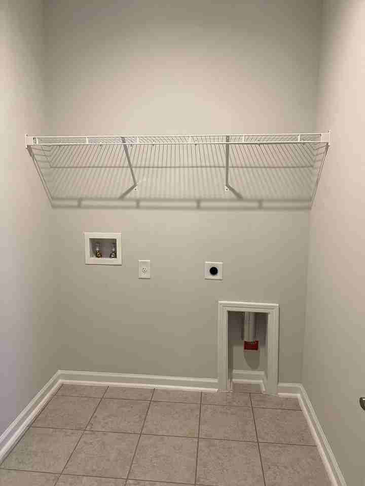 3126 Hannon Dr - Photo 4 of 15