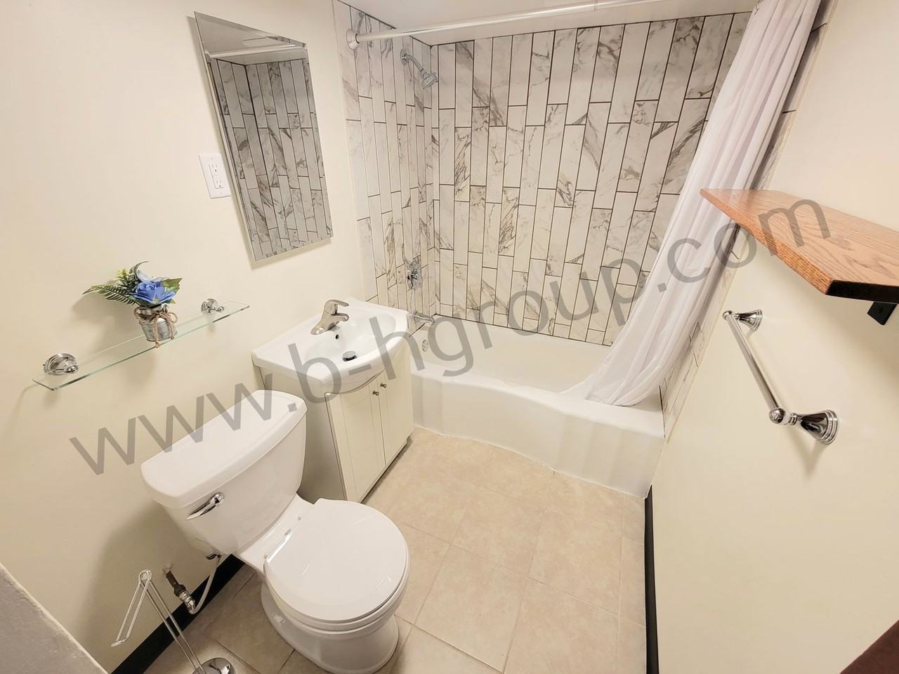 3617 27th St - Photo 4 of 23