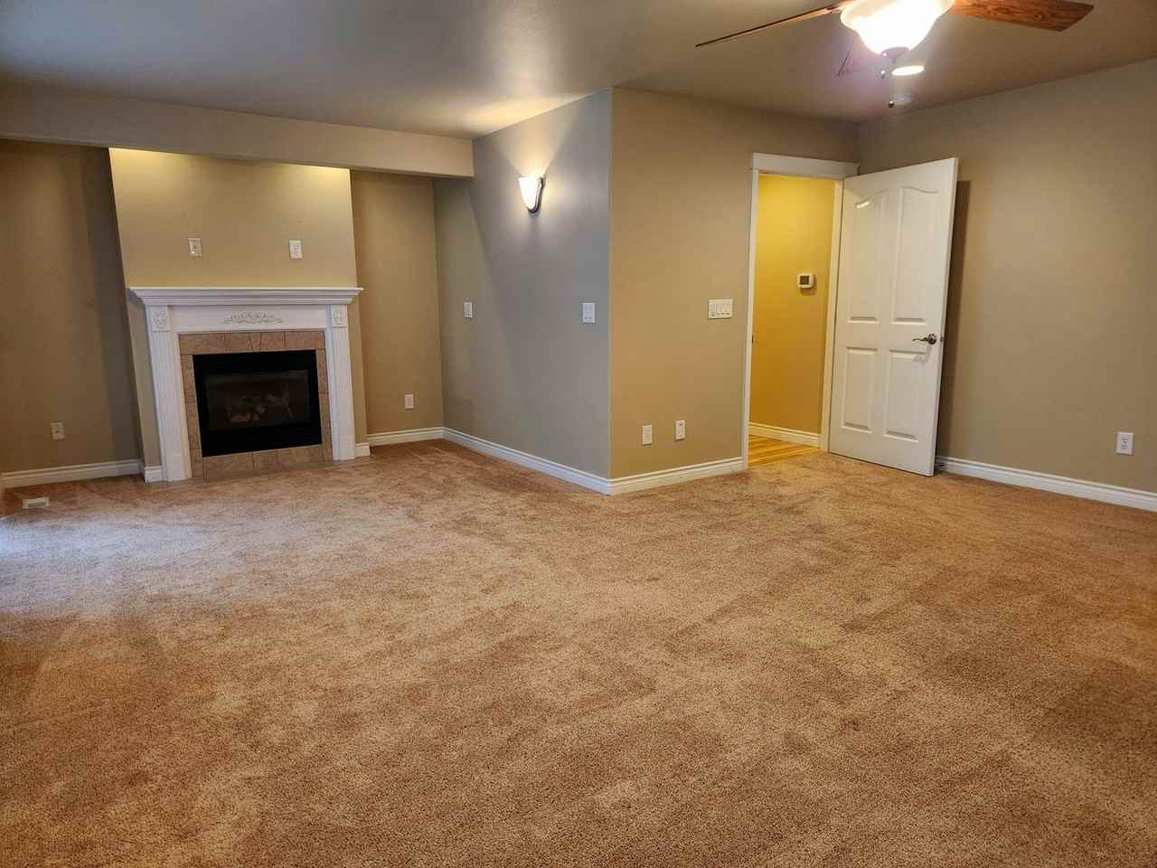 1308 Parkstone Ln - Photo 7 of 20