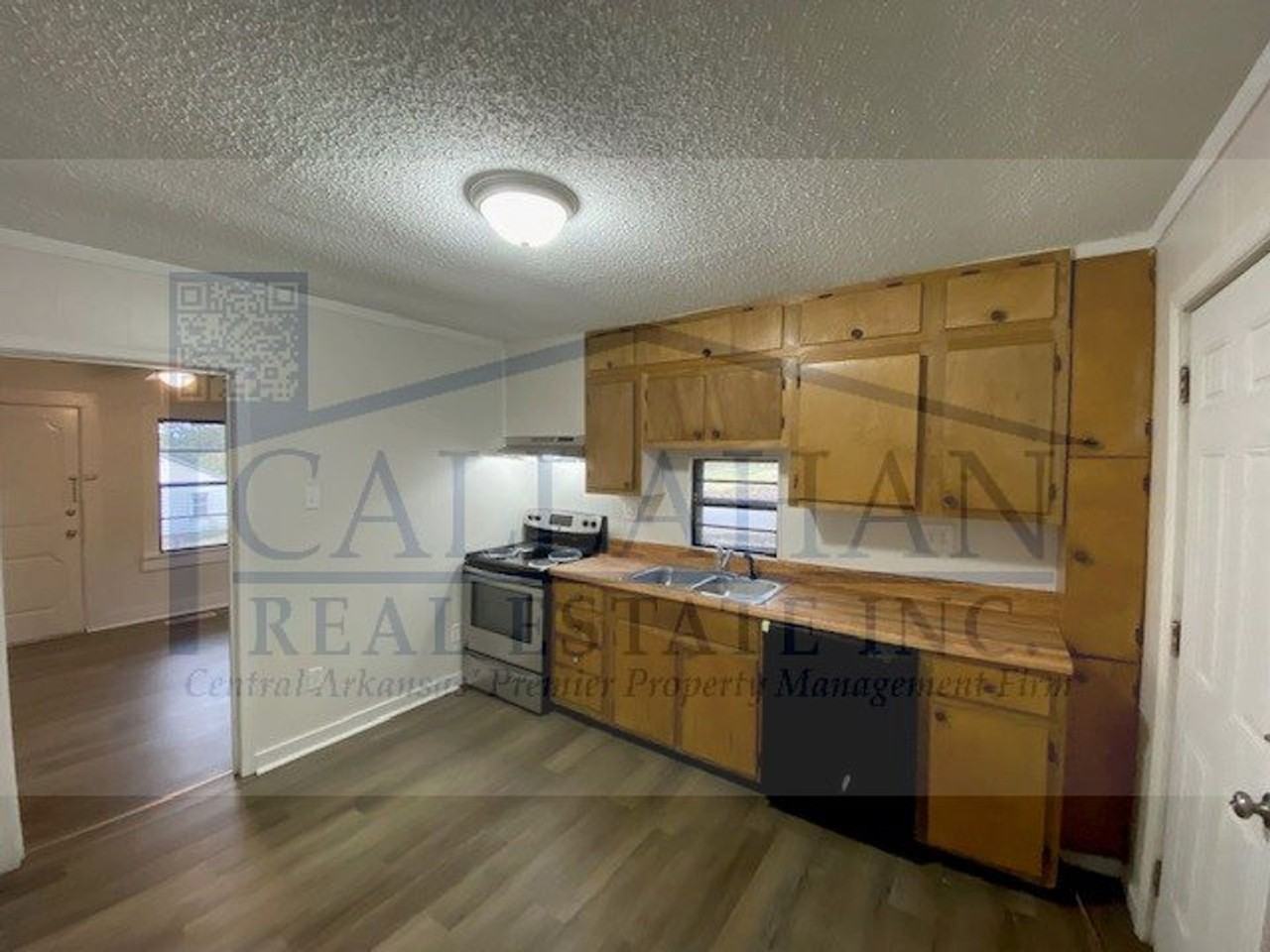 1321 W 49th St - Photo 5 of 14