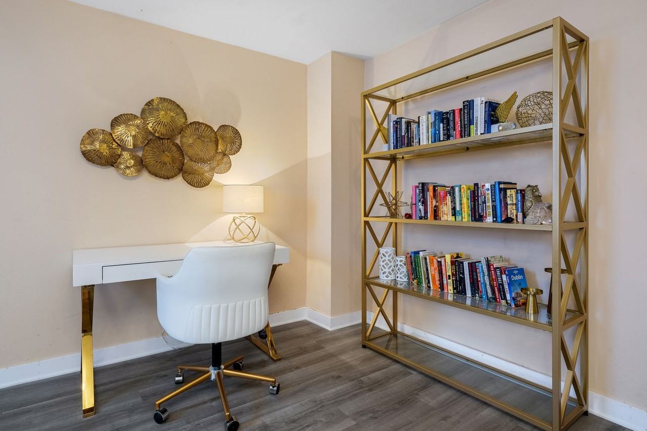 55 Ashley Avenue - Photo 7 of 20