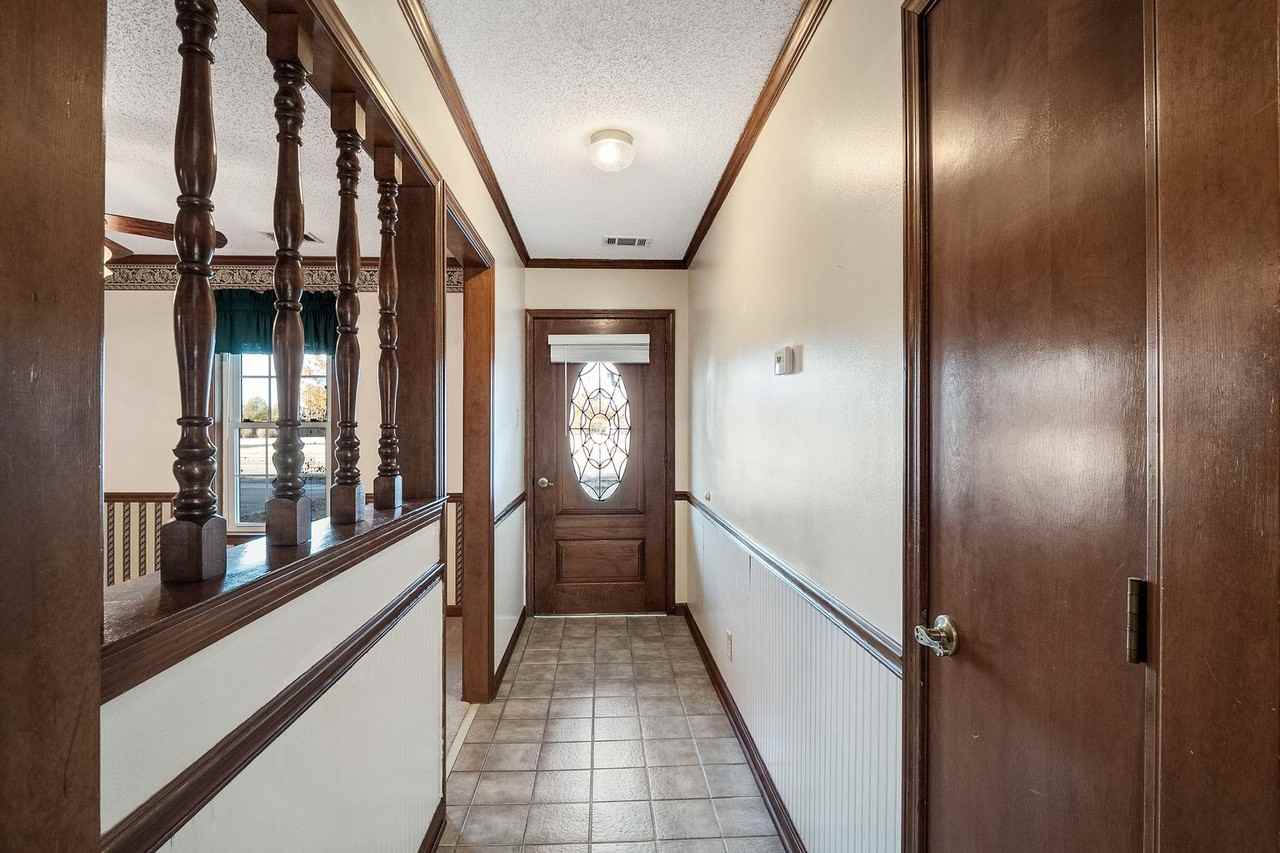 509 Shelton Rd - Photo 6 of 24