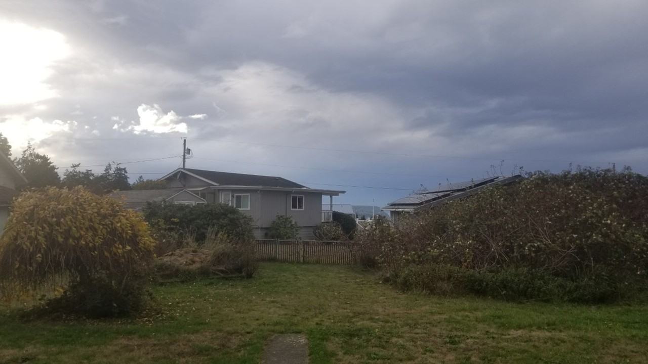 190 Pine Dr - Photo 3 of 15