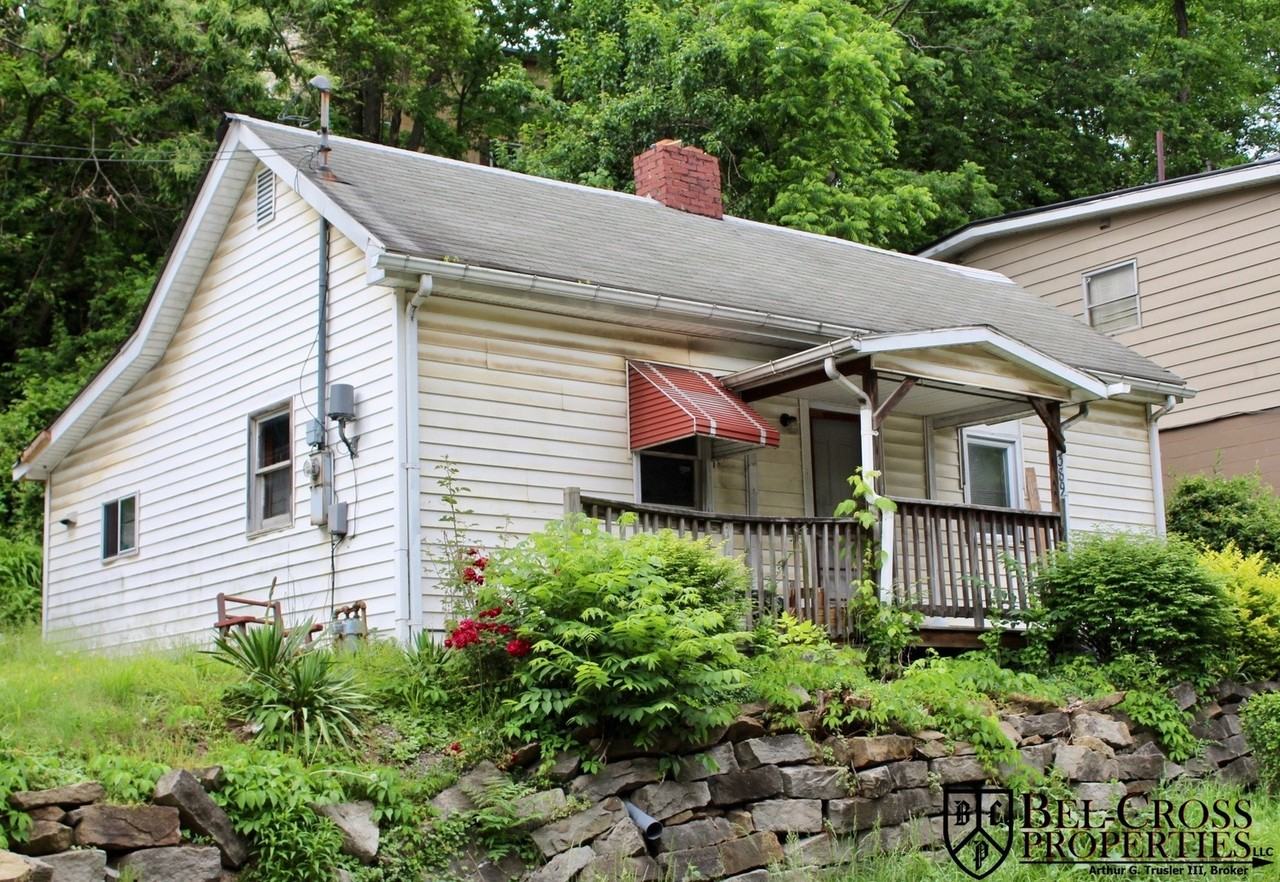 389 Falling Run Rd - Photo 2 of 12