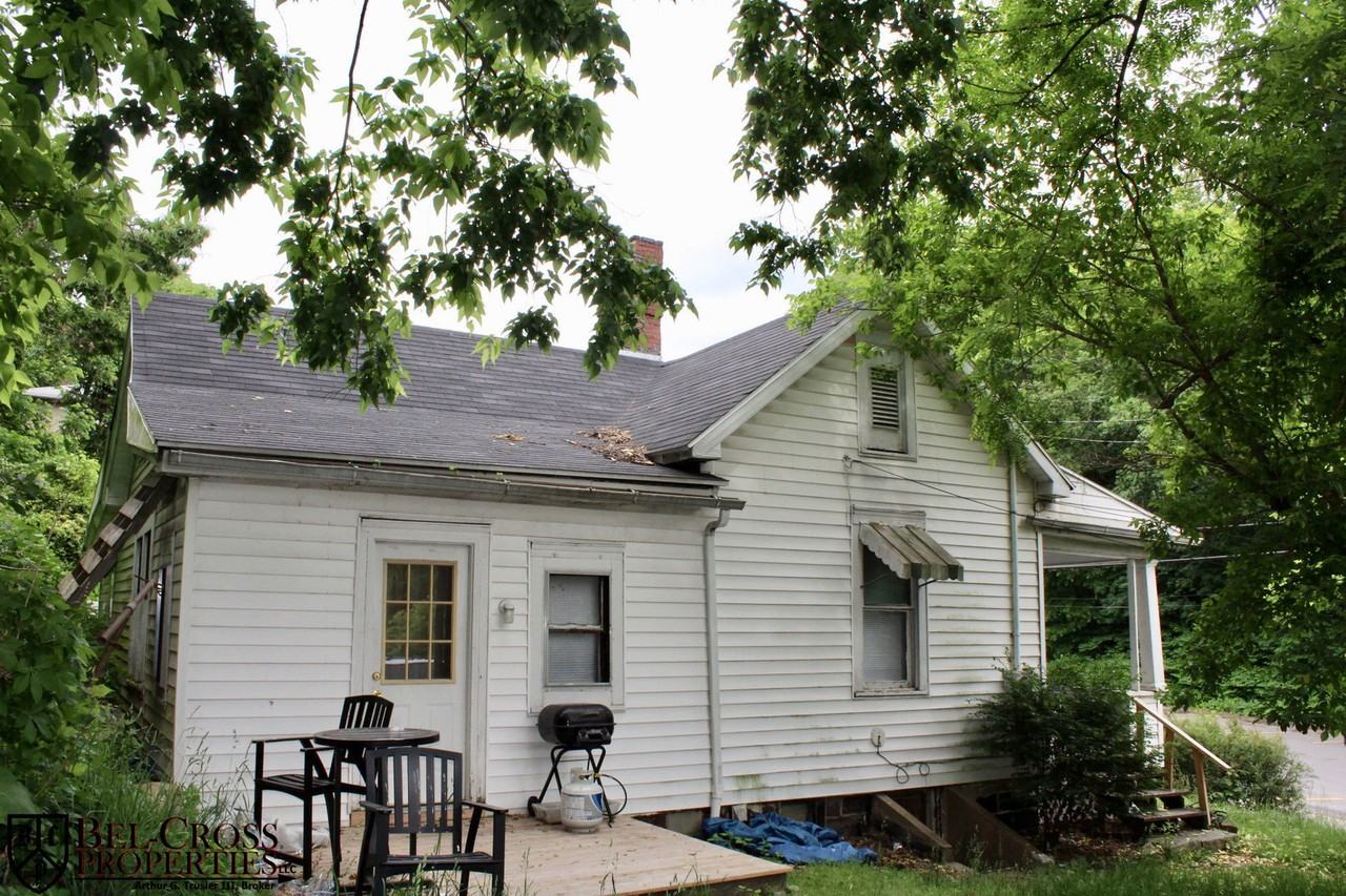 389 Falling Run Rd - Photo 3 of 12