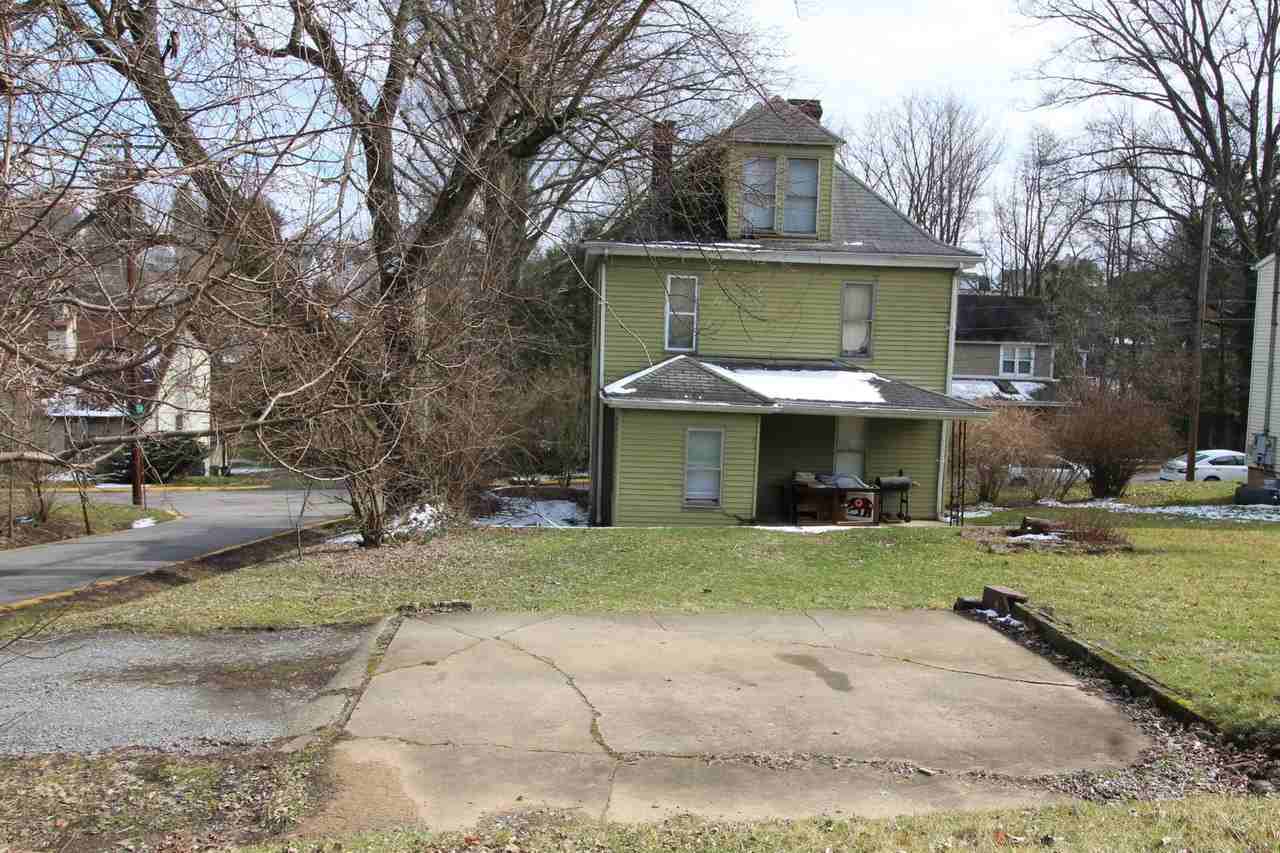 465 Grove St - Photo 2 of 18