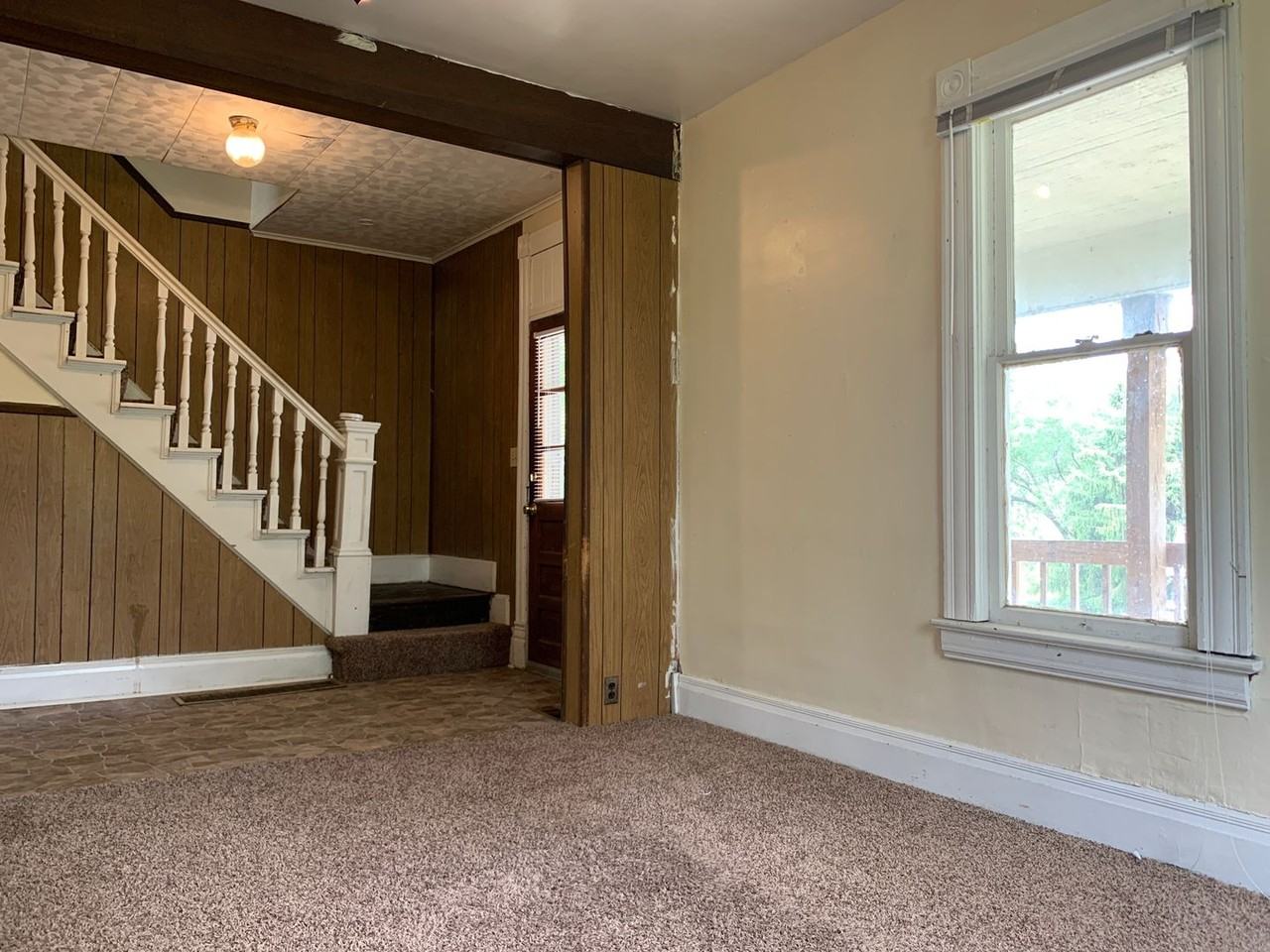 465 Grove St - Photo 7 of 18