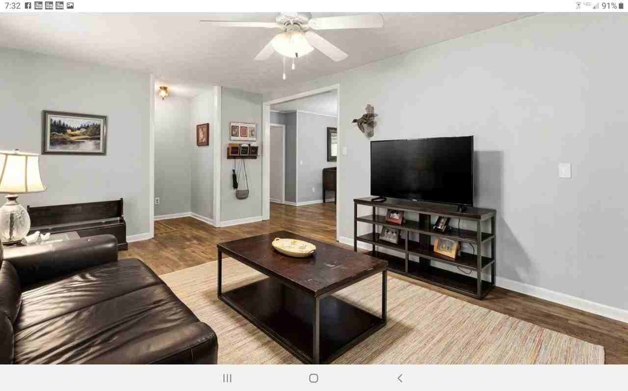 635 Apache St - Photo 4 of 16