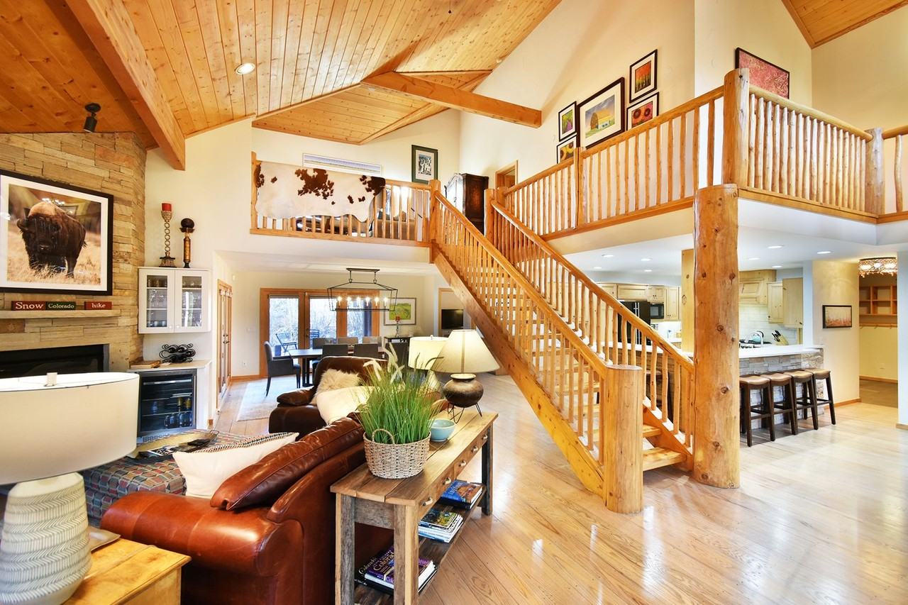 97 Sunset Dr - Photo 5 of 50