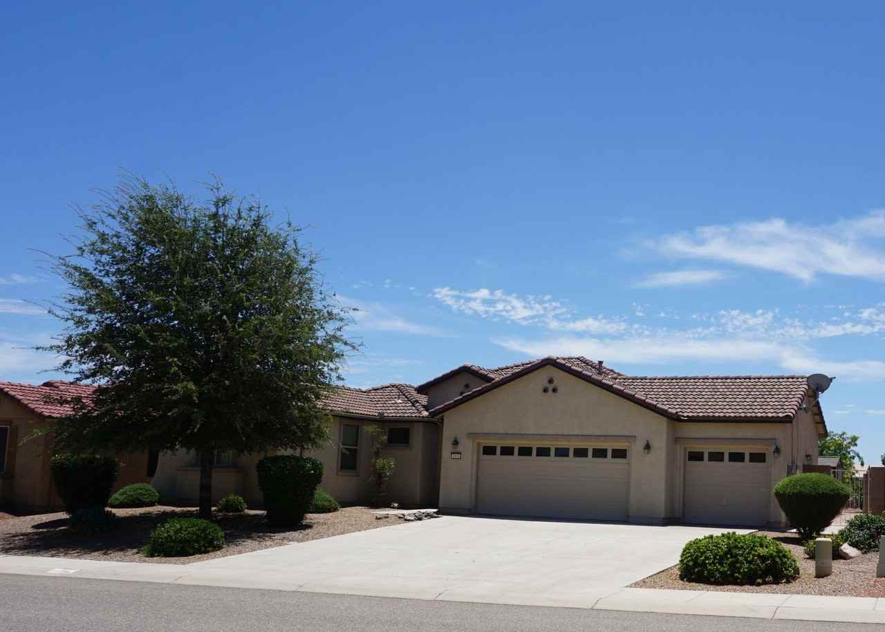 1858 Prairie Grass Dr - Photo 2 of 47