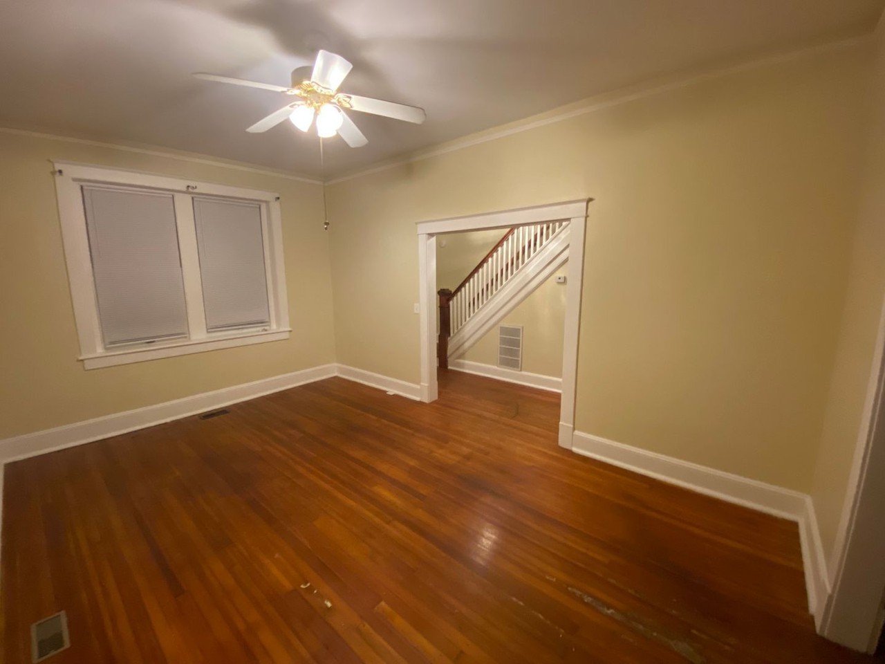 347 51st St - Photo 3 of 6