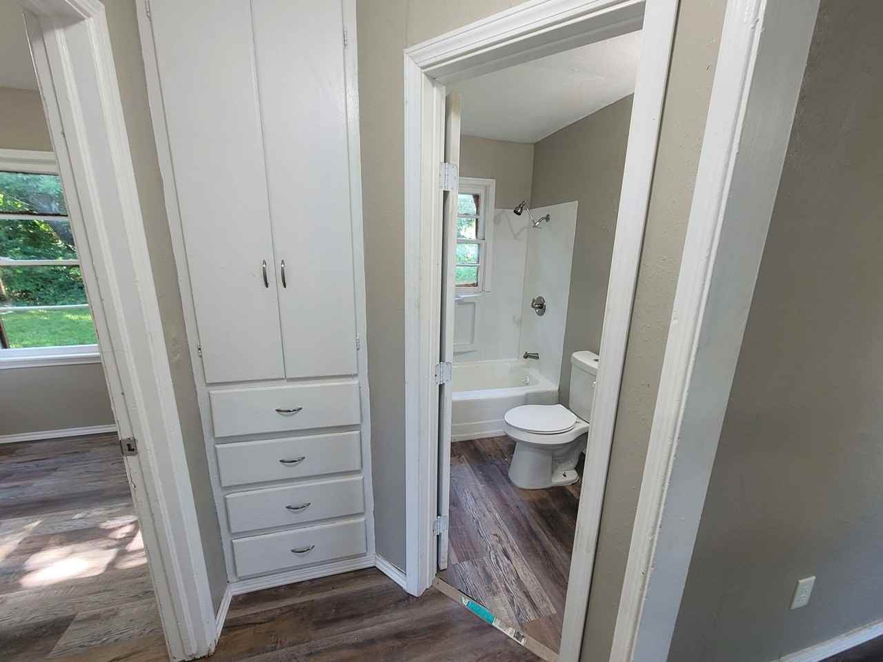 4128 Se 43rd St - Photo 6 of 22