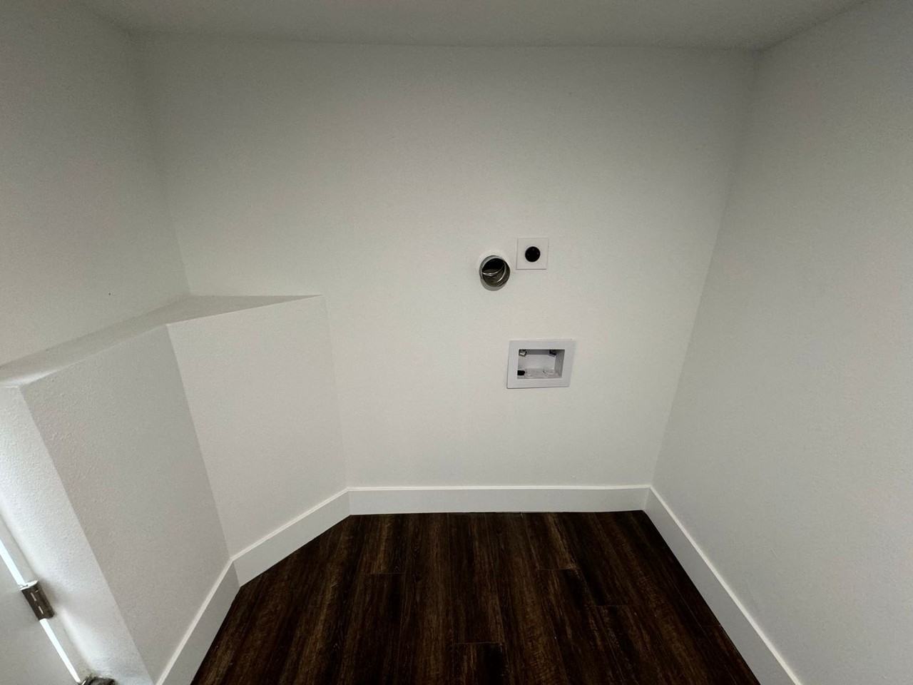 3542 N Missouri Ave #B - Photo 6 of 9