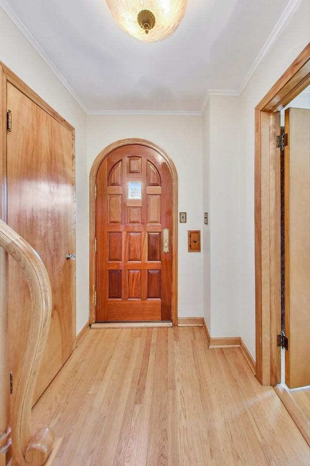 5644 N Meade Ave - Photo 4 of 21
