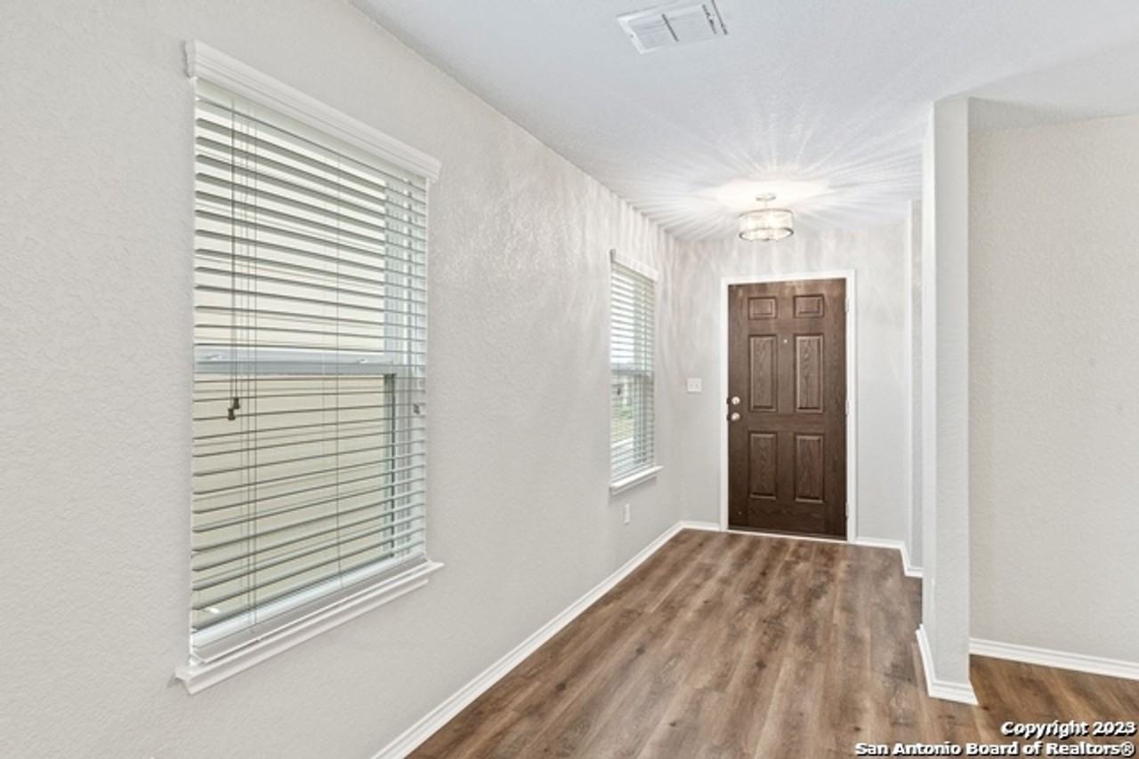 10134 Castello Cyn - Photo 5 of 27