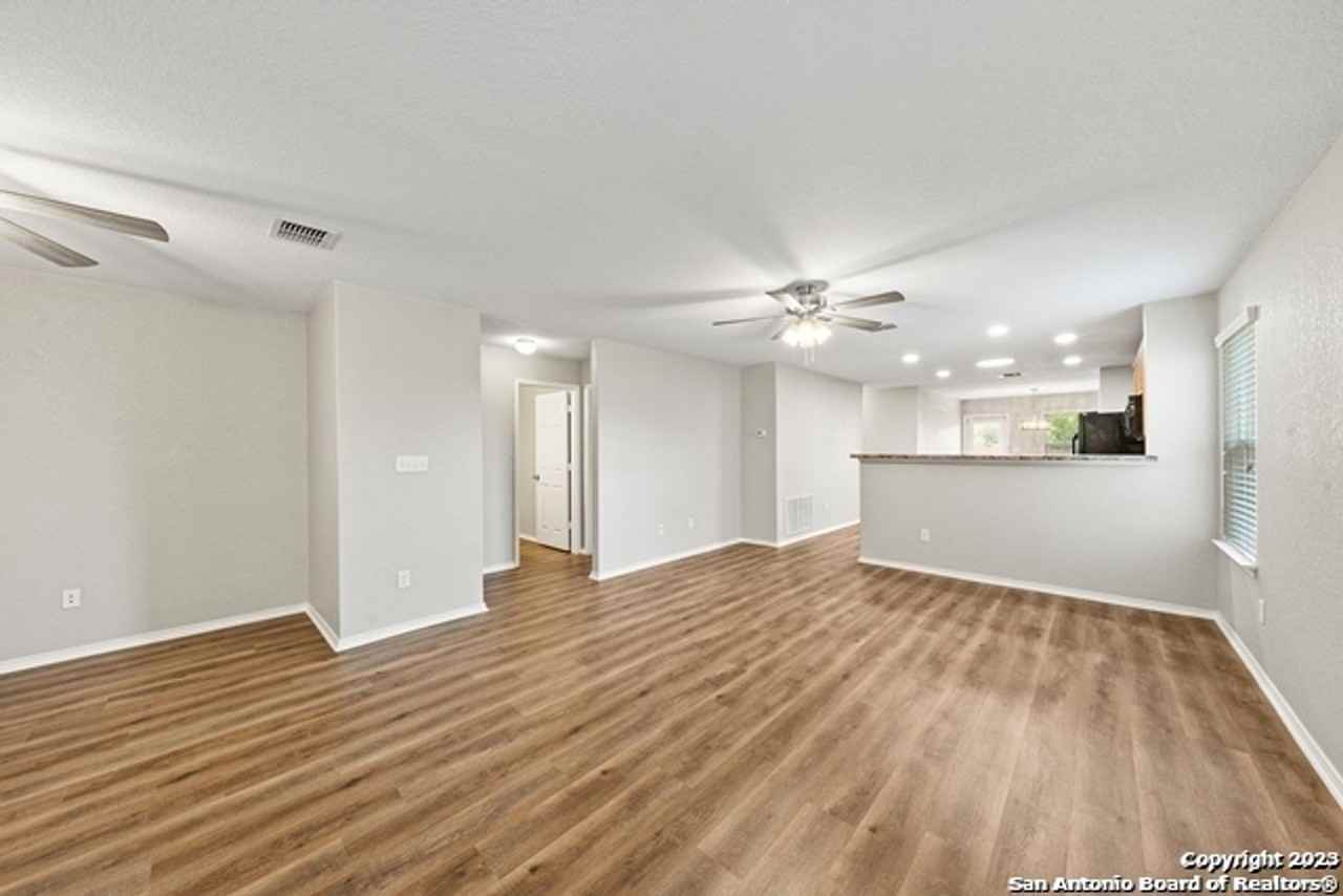 10134 Castello Cyn - Photo 6 of 27