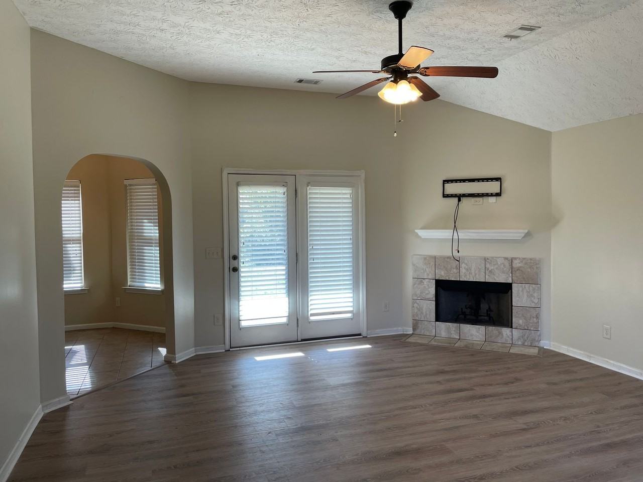 506 Old Mill Way - Photo 6 of 27