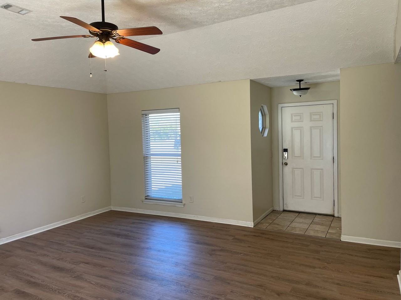 506 Old Mill Way - Photo 7 of 27