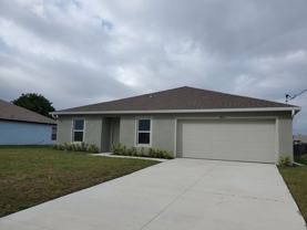 2824 Ne 3rd Ave - Photo 1 of 1