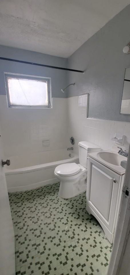 3624 6th Ave S - Photo 5 of 11