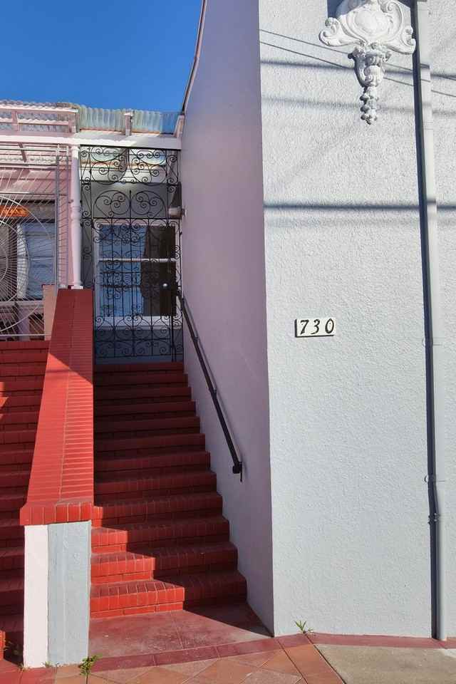 730 38th Ave - Photo 2 of 28