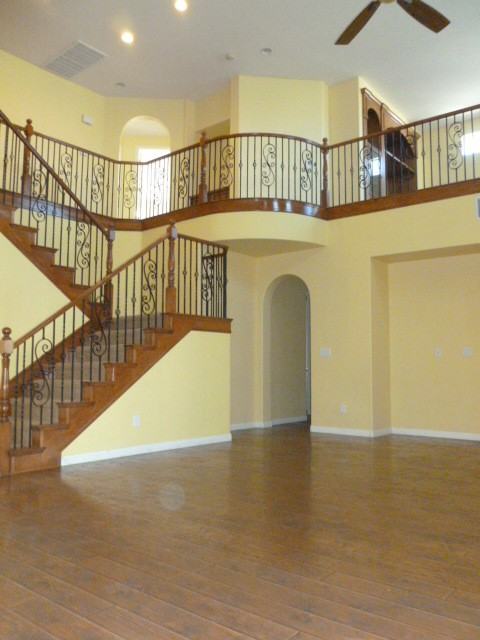 8572 Benidorm Ave - Photo 5 of 17