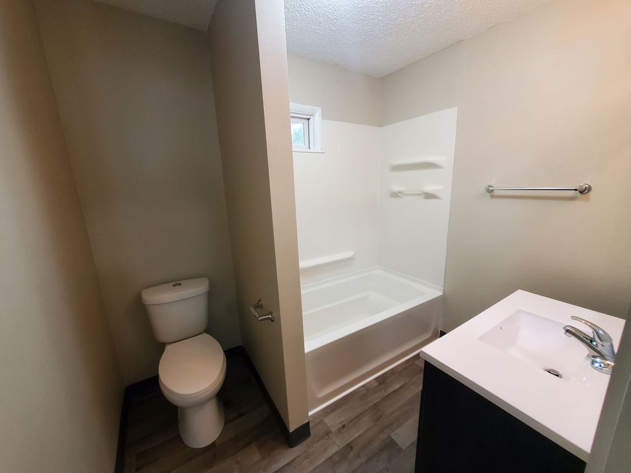 2904 Columbia Street - Photo 4 of 19