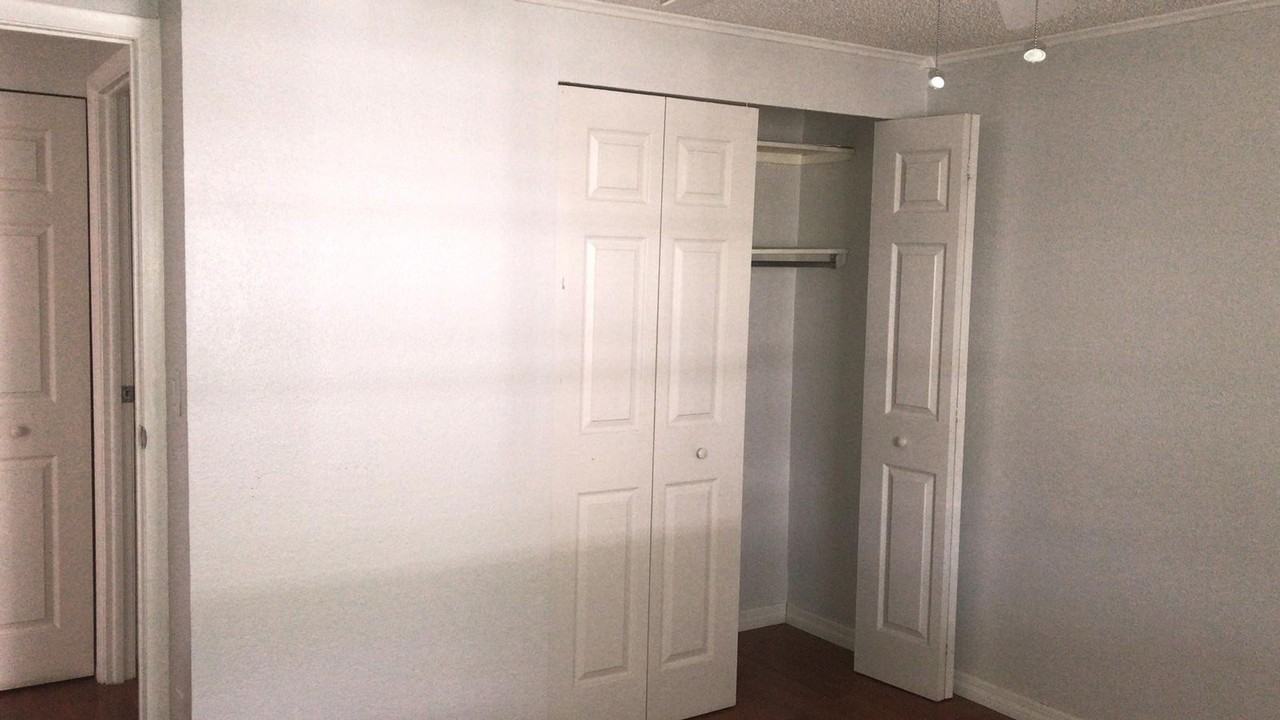 4073 E Michigan St - Photo 6 of 25